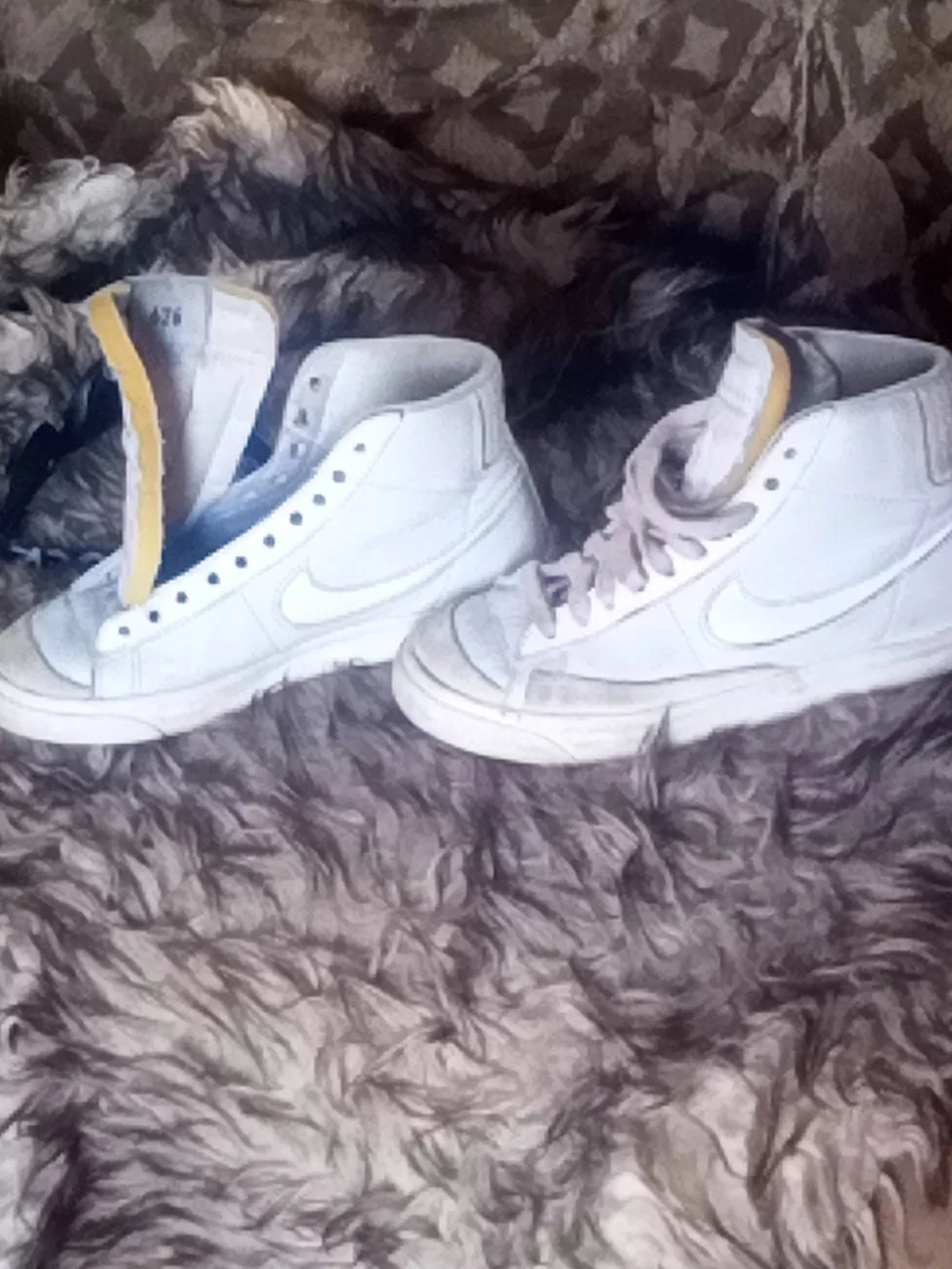 Nike By You customizable Blazer Mid ’77 SiZe 4